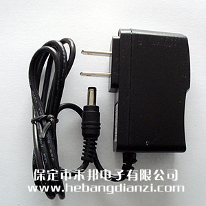 电源适配(pèi)器(qì)9V-1A